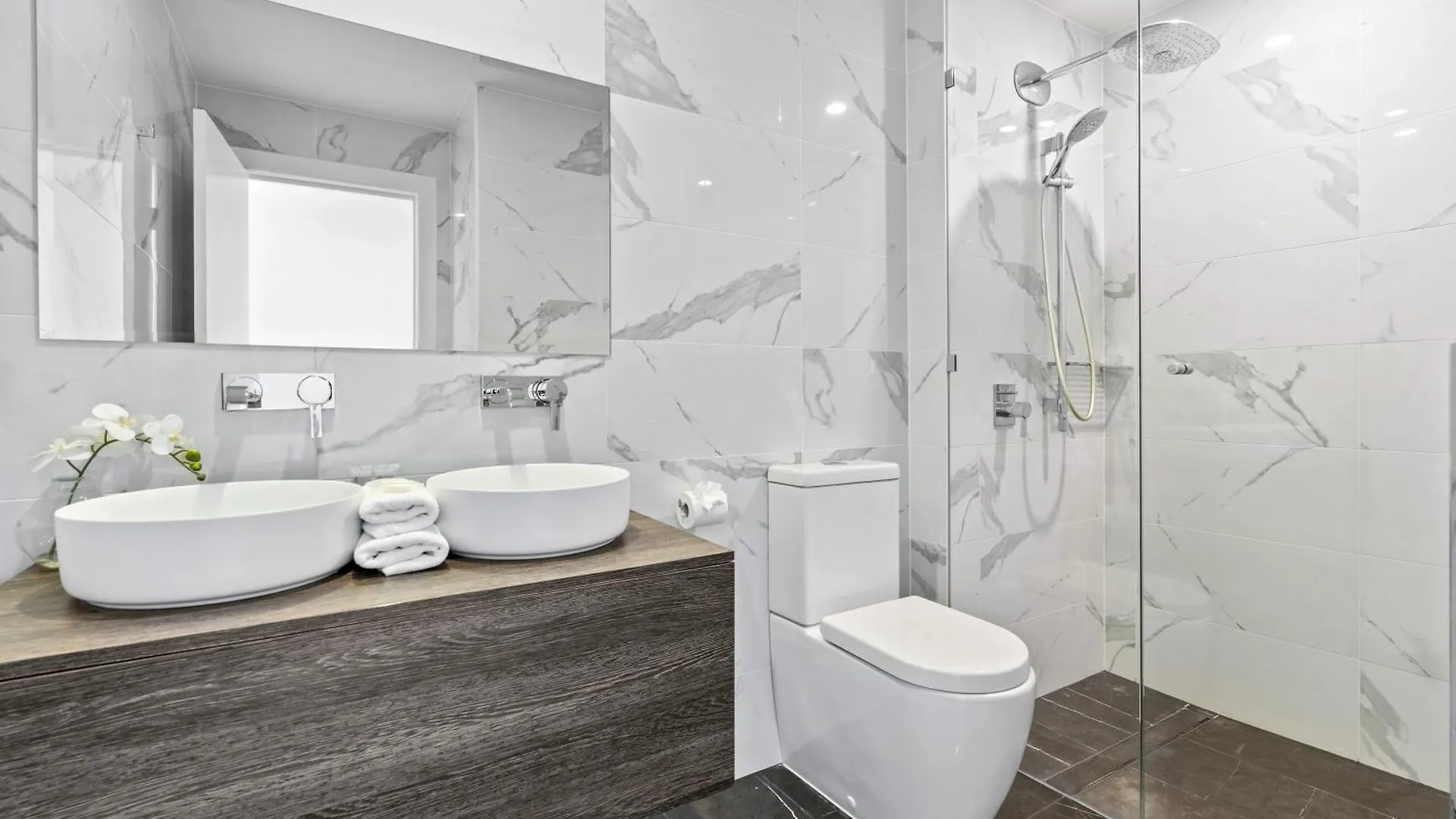 Ruby - 2 Bedroom Penthouse In Surfers Paradise! Gold Coast Hotel